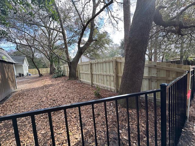 board on board and aluminum fence installed by top rail fence