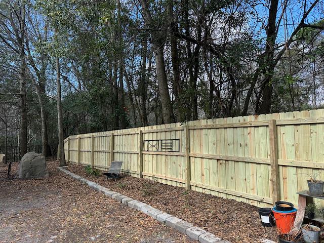 board on board and aluminum fence installed by top rail fence