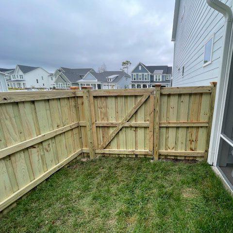 board on board w Cap and Trim