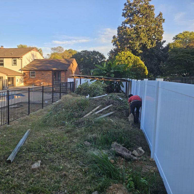 Aluminum Pool & Vinyl Privacy Fence Installation
