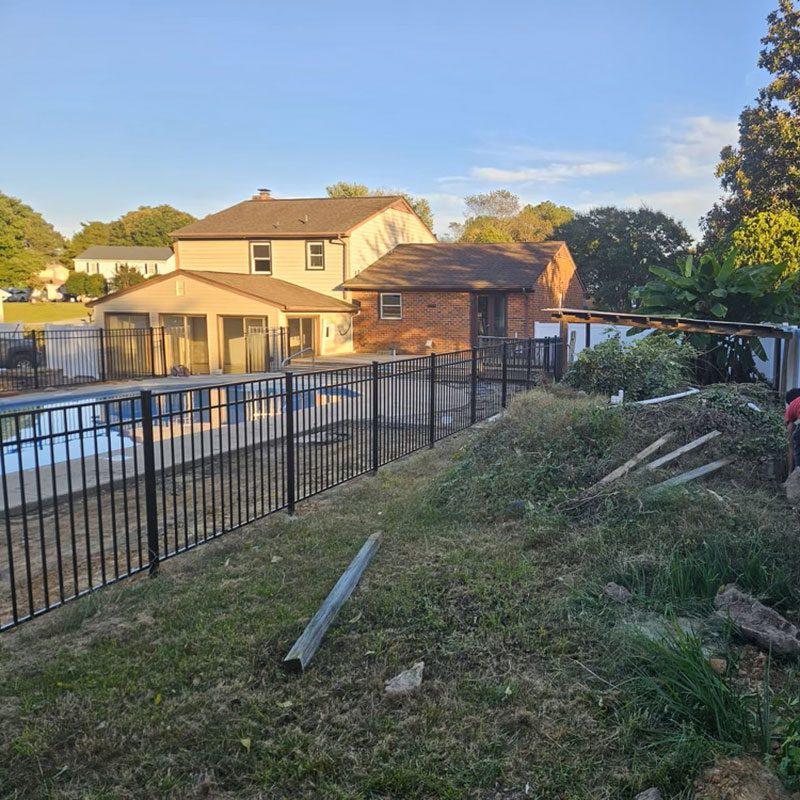 Aluminum Pool & Vinyl Privacy Fence Installation