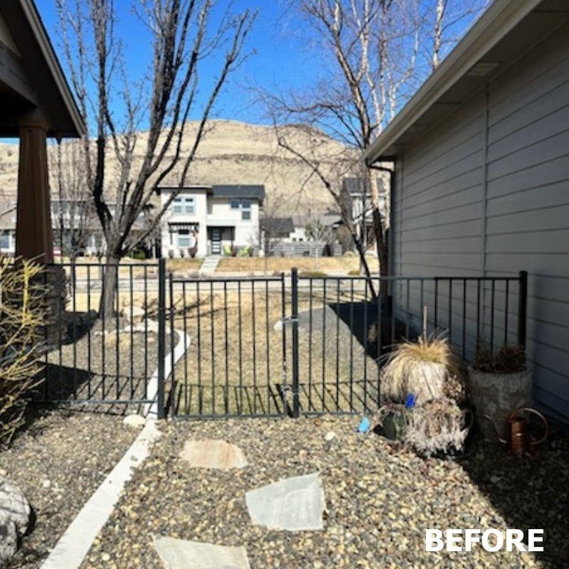 6' Vinyl Privacy Fence