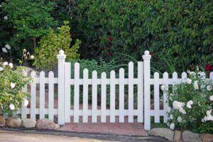 dog ear style picket fence