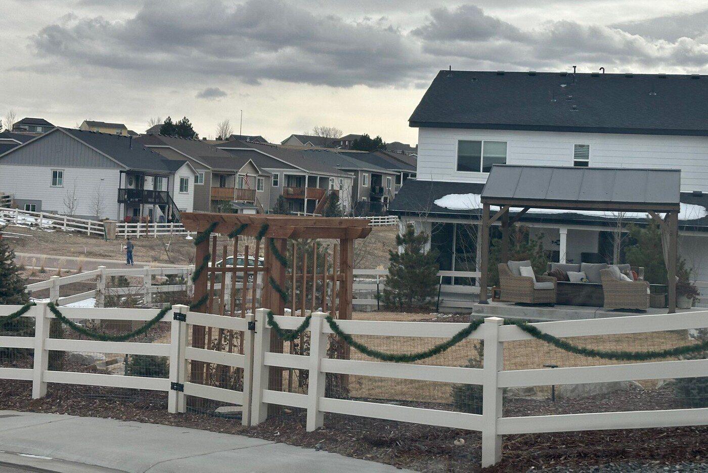 HOA Required Vinyl Fence