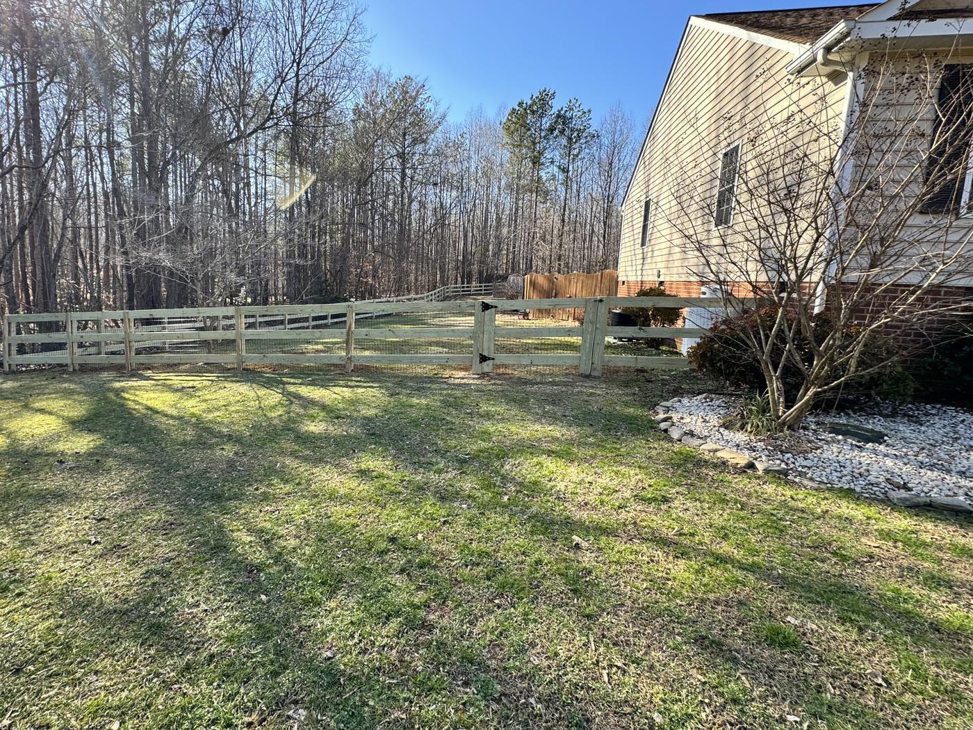 Wire & Wood Rail Fence Installation