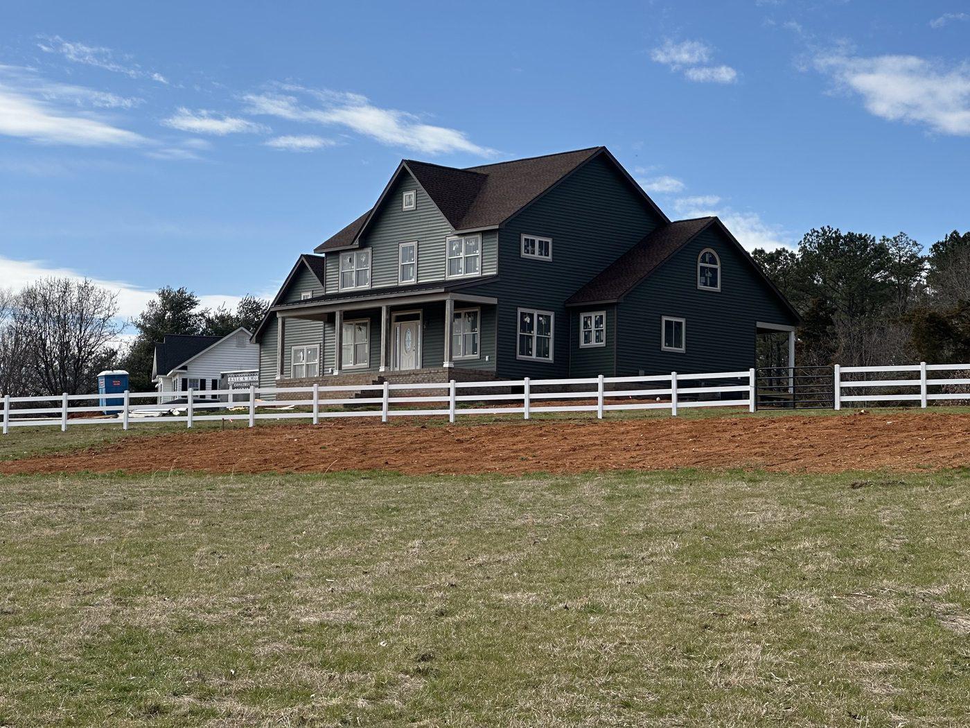 Vinyl Fence Installation