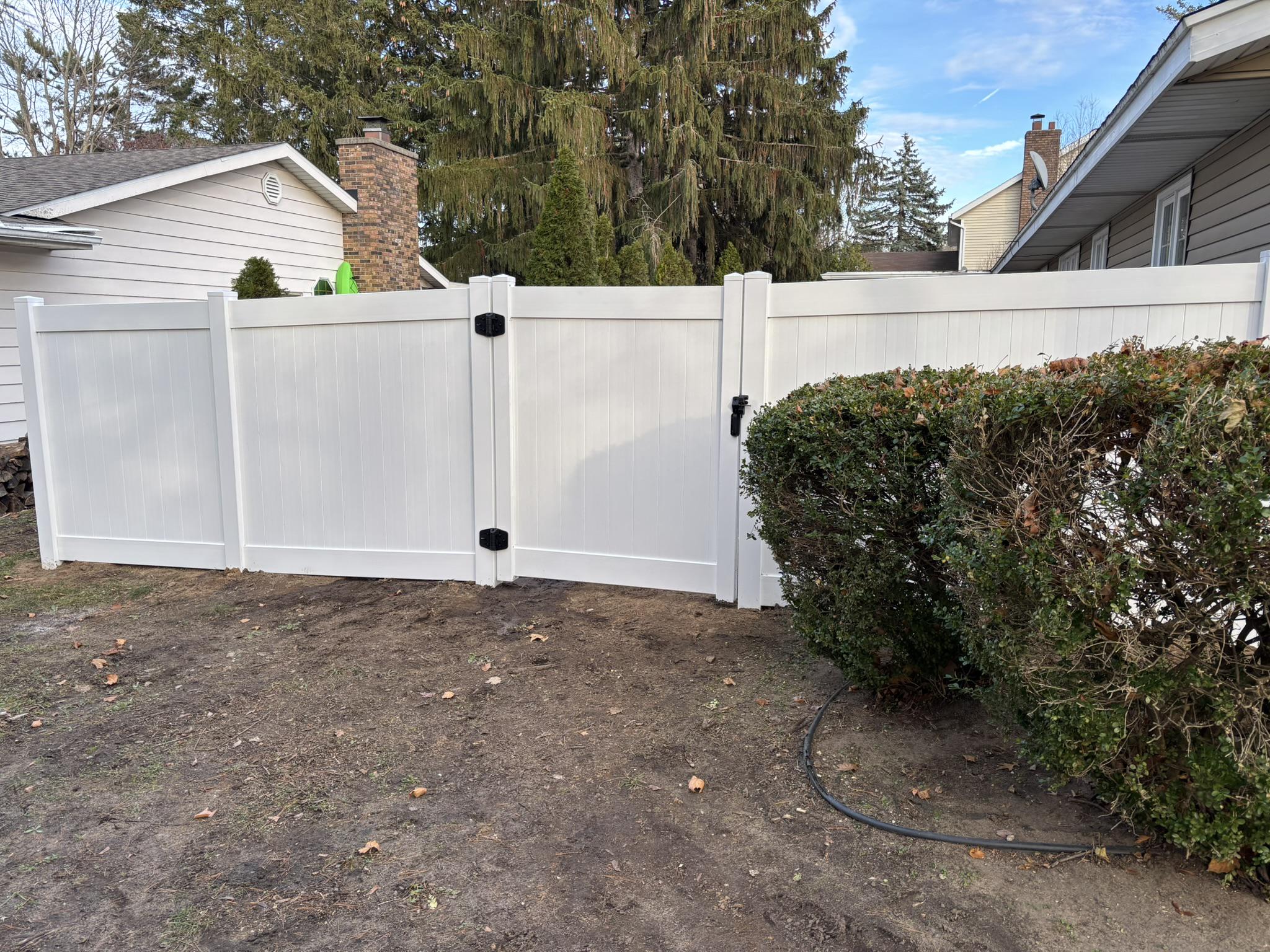 6' White Privacy Vinyl Fence with Three Gates