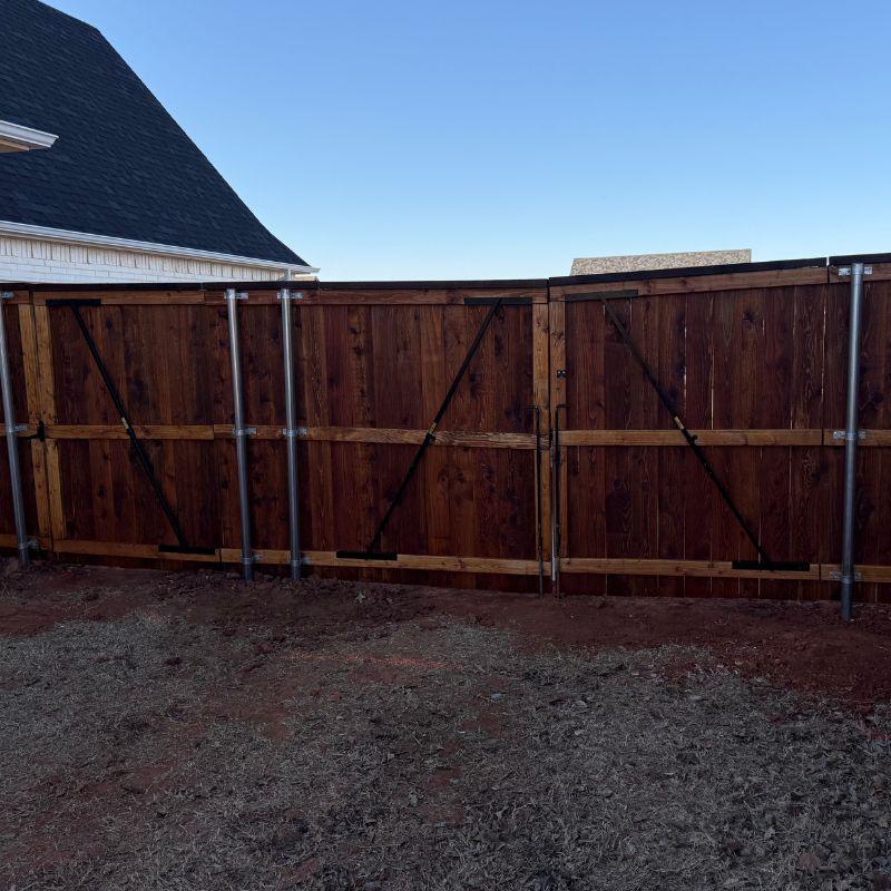 cedar cap and trim fence installed by top rail fence oklahoma city