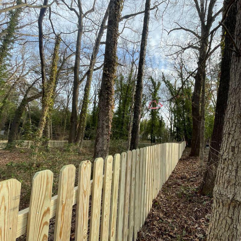 4 ft high picket dog-ear fence