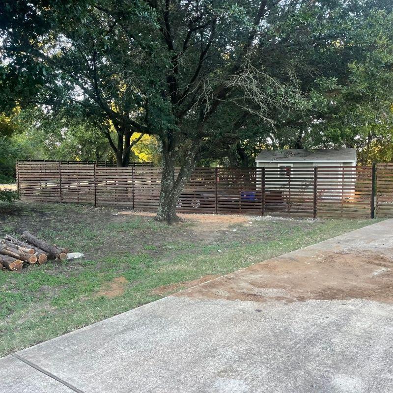 6' Horizontal Picket Fence Installation