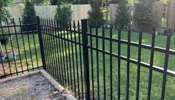 Black Spear Top Picket Fence