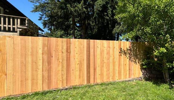 cedar stockade fence