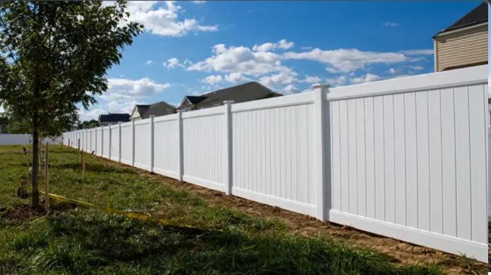 Vinyl fence decisions in South Jersey: planning for a backyard you haven’t built yet