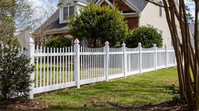 Fence design for Raleigh-Durham homes caught between neighborhood character and personal style