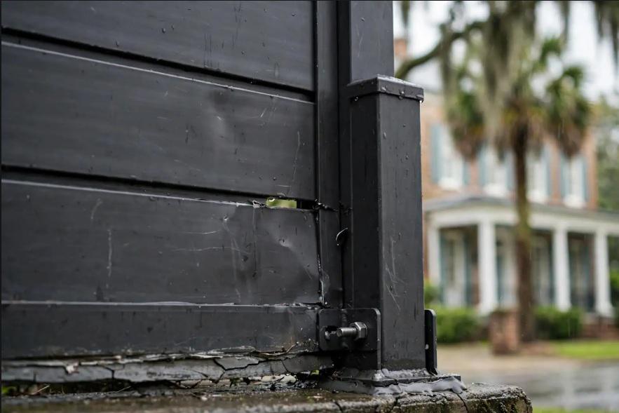 Put your Charleston privacy fence through a storm-cycle check to spot the details that take repeated wind stress
