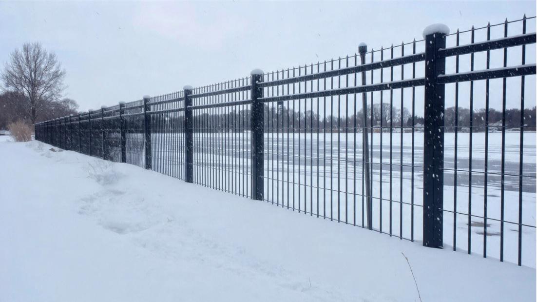Would Metal Fencing Survive a Holland Lake-Effect Winter? A Homeowner’s Self-Check Guide