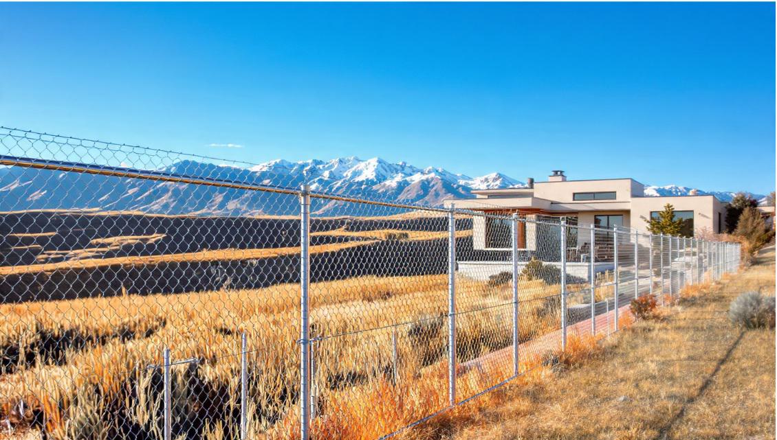 Where Visibility Meets Security: How Chain Link Fencing Works for Denver Homes with Expansive Views