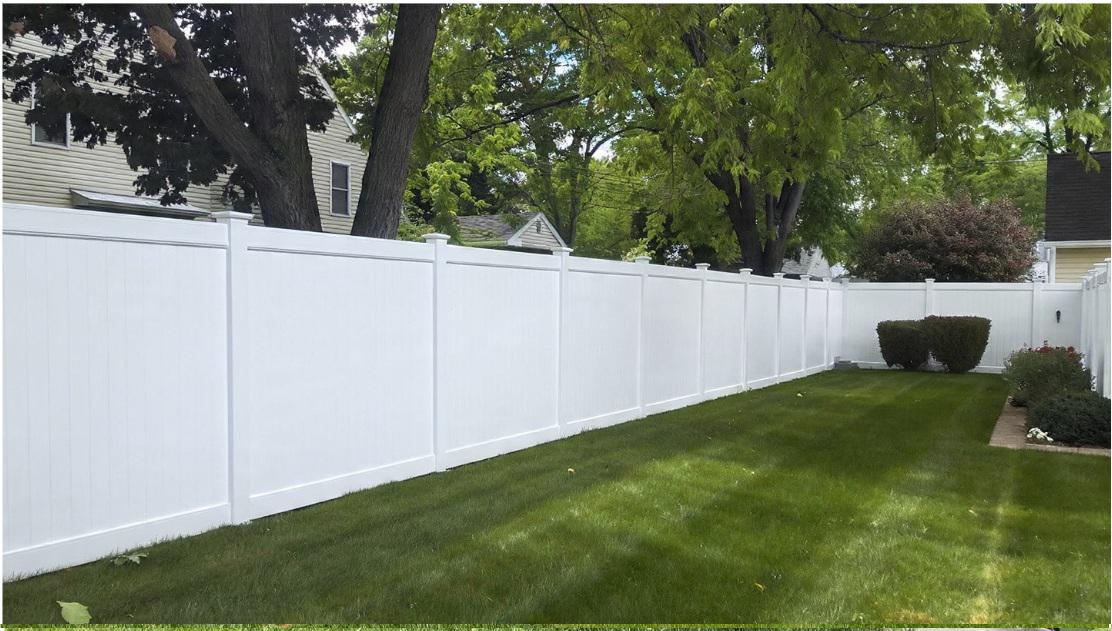 In Bridgewater, Vinyl Fencing Decisions Often Start With One Question: How Much Weekend Time Are You Willing to Give Up?