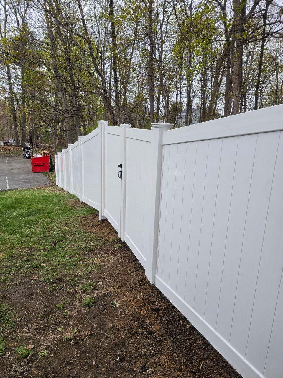 vinyl privacy fence installed by top rail fence