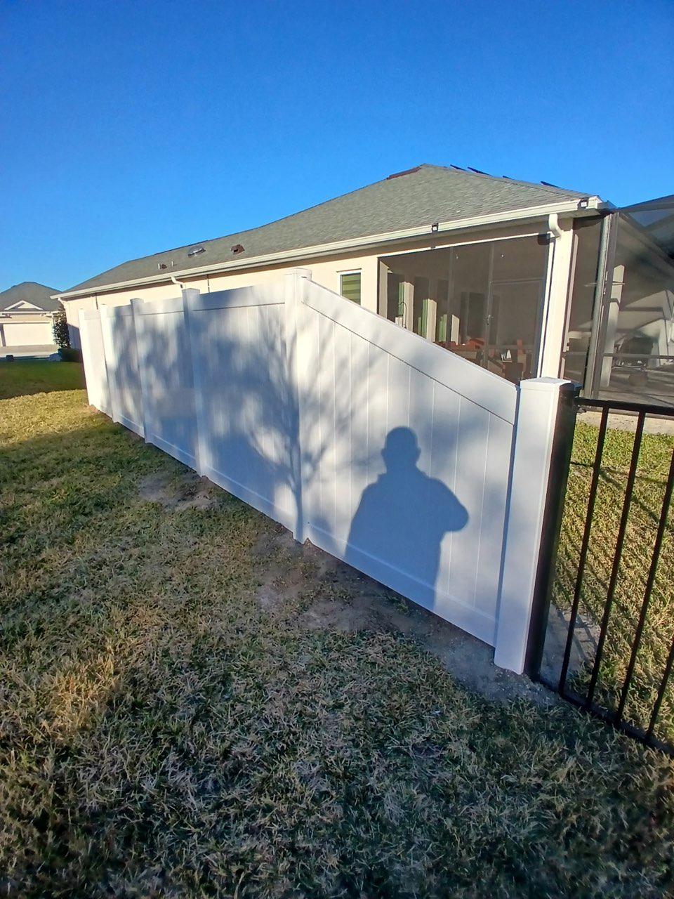  privacy vinyl fence installed by top rail fence
