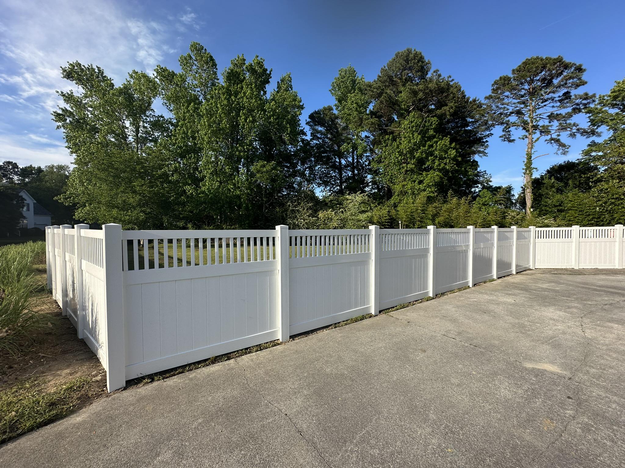 vinyl lattice top fence installed by top rail fence