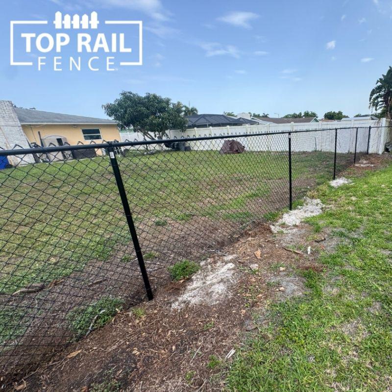 Vinyl-Coated Chain Link Fence