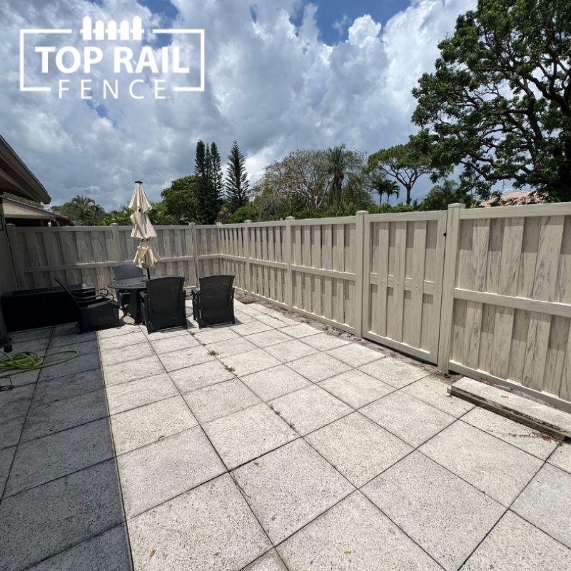 shadowbox vinyl fence installed by Top Rail Fence