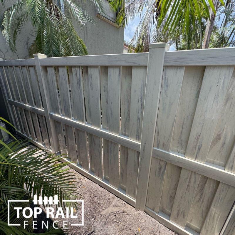 shadowbox vinyl fence installed by Top Rail Fence