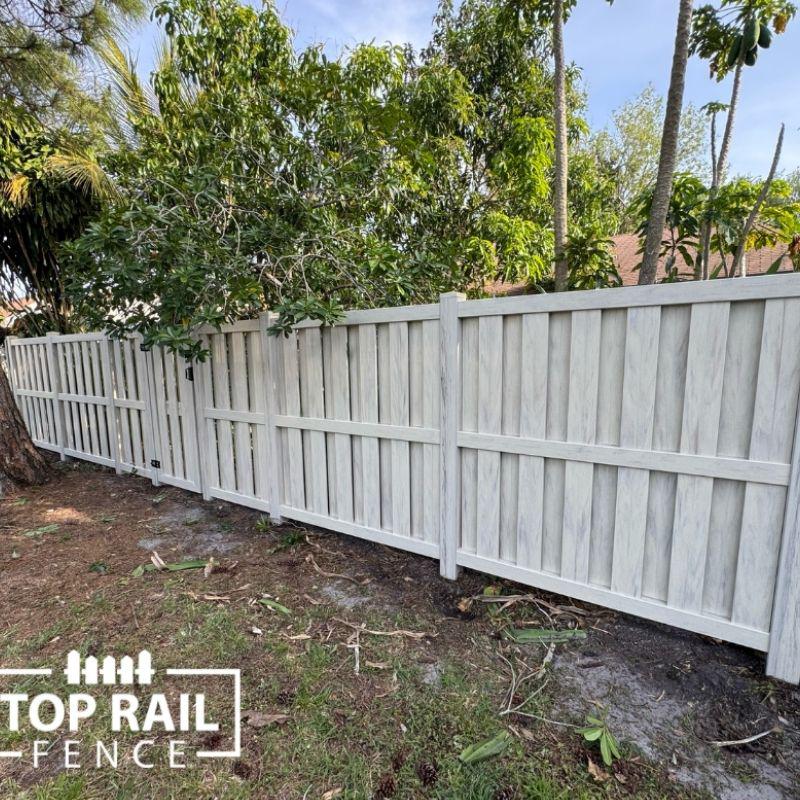 Shadowbox Vinyl Fence Installation by Top Rail Fence