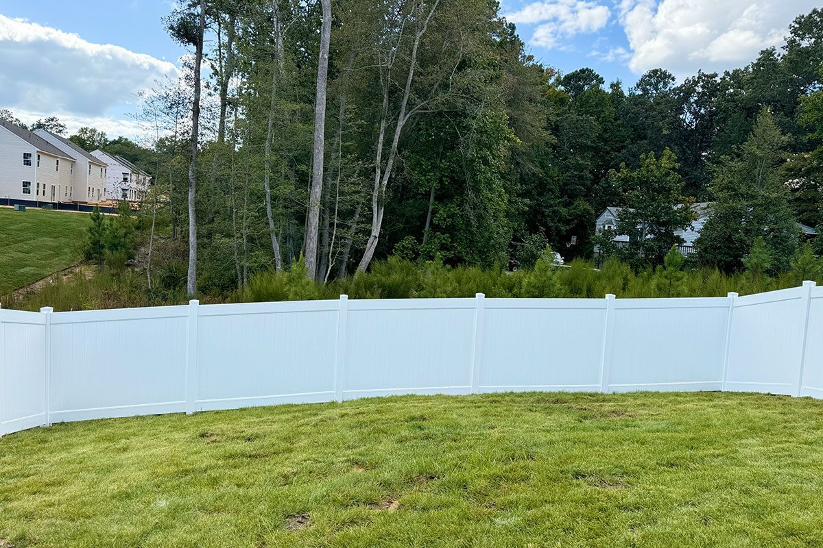 How to Increase Your Richmond Home’s Privacy With Creative Fencing Options 