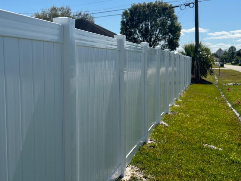 white vinyl fence west palm beach