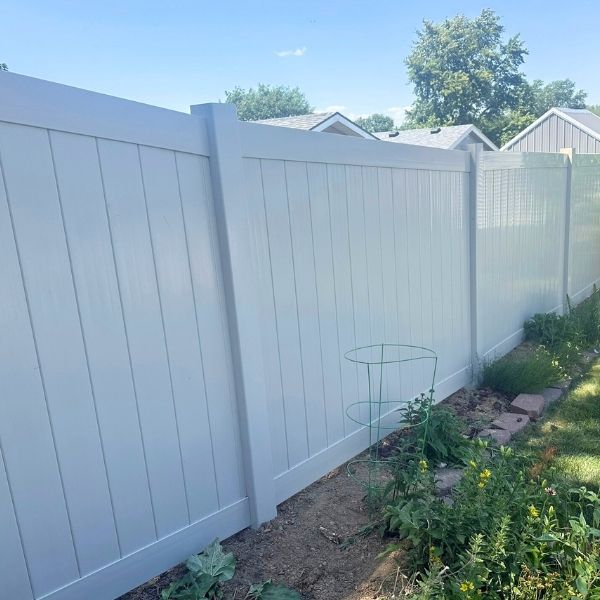 Vinyl White privacy fence