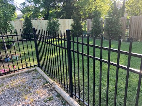 4ft aluminum fence installation in Chattanooga