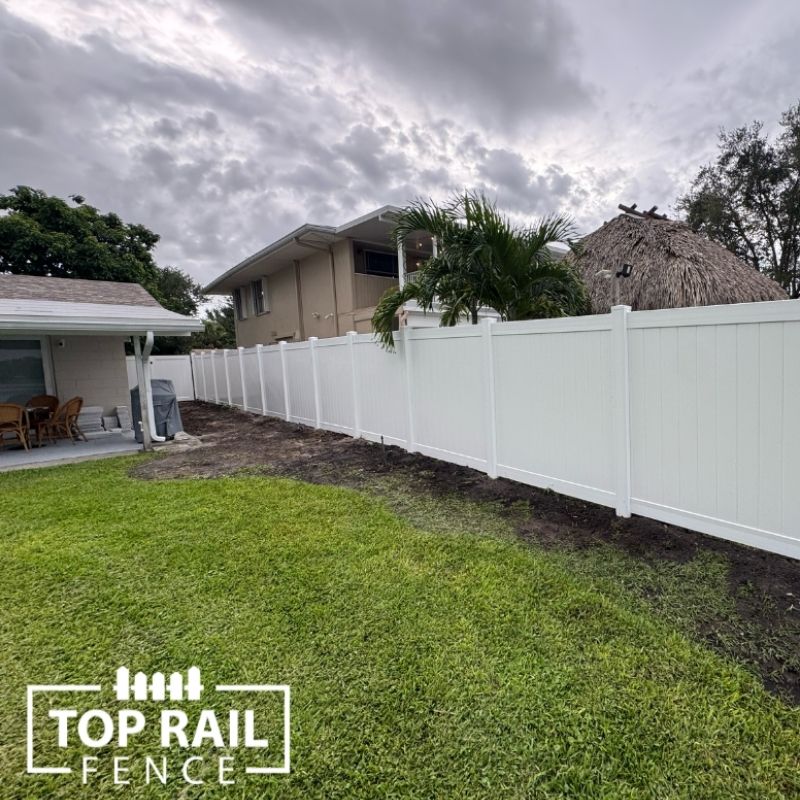 Vinyl Fence Installed by Top Rail Fence
