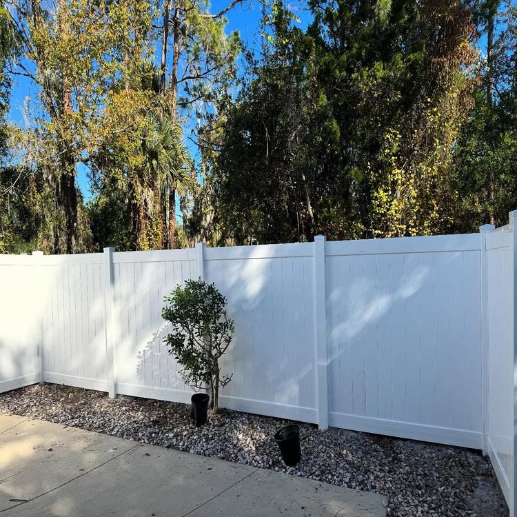 Daytona-beach Florida Fence Installation Company | Top Rail Fence