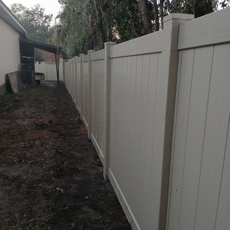 vinyl fence