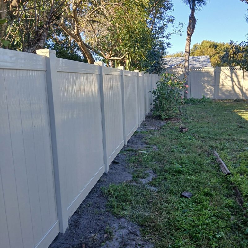 vinyl fence