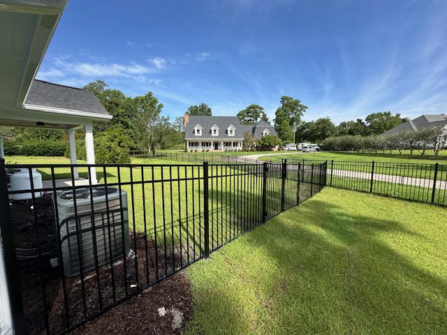 aluminum fence install