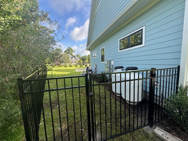 aluminum fencing gate Wilmington, NC