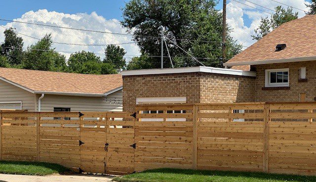 Horizontal wood fence