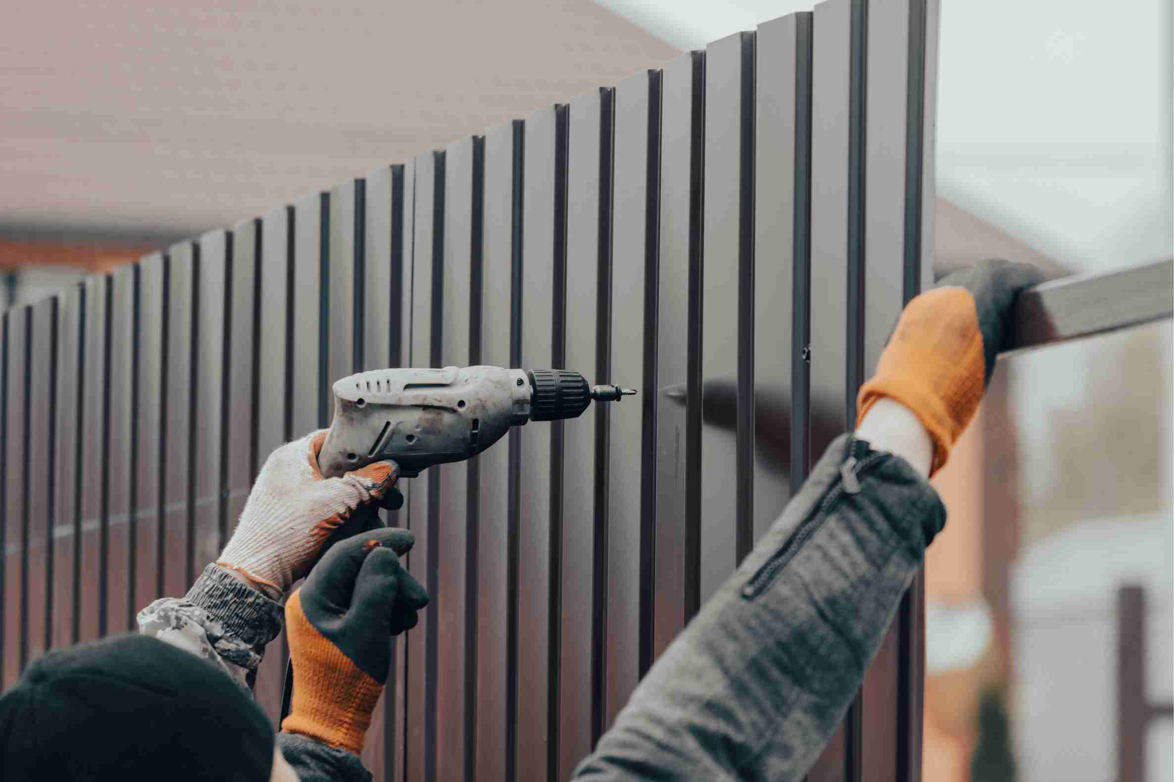How to Install an Aluminum Fence: The Ultimate Guide
