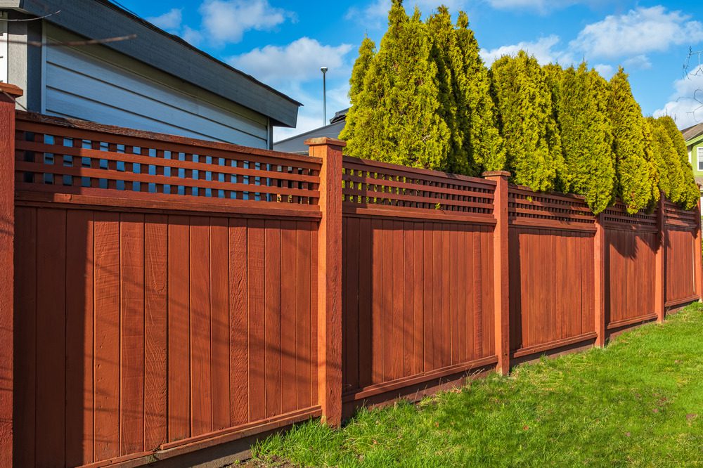 wood privacy fences cap trim lattice