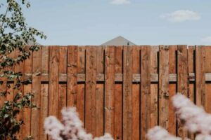 wood shadowbox fence