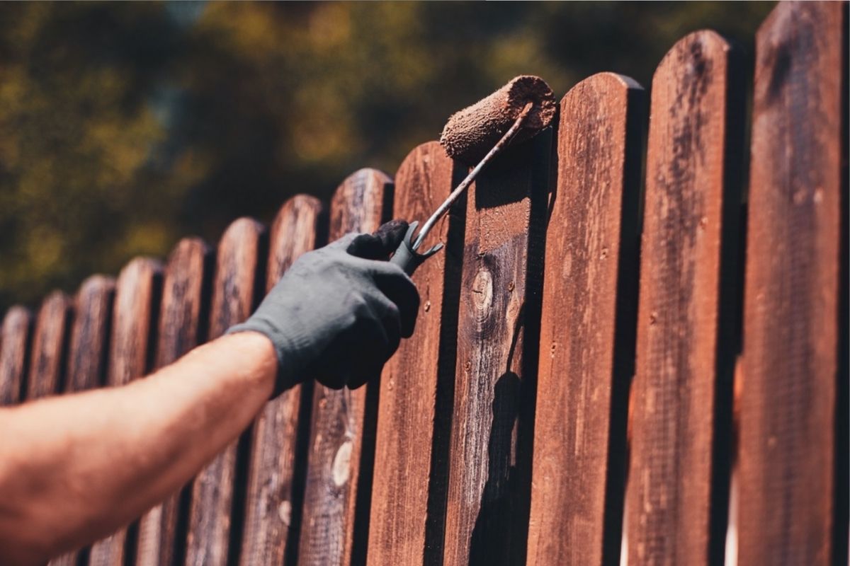 painting wood fence